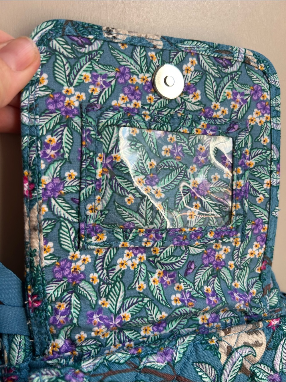 Vera Bradley Hanging Around Sloth Crossbody Bag Blue Floral Quilted Retired - Picture 5 of 10